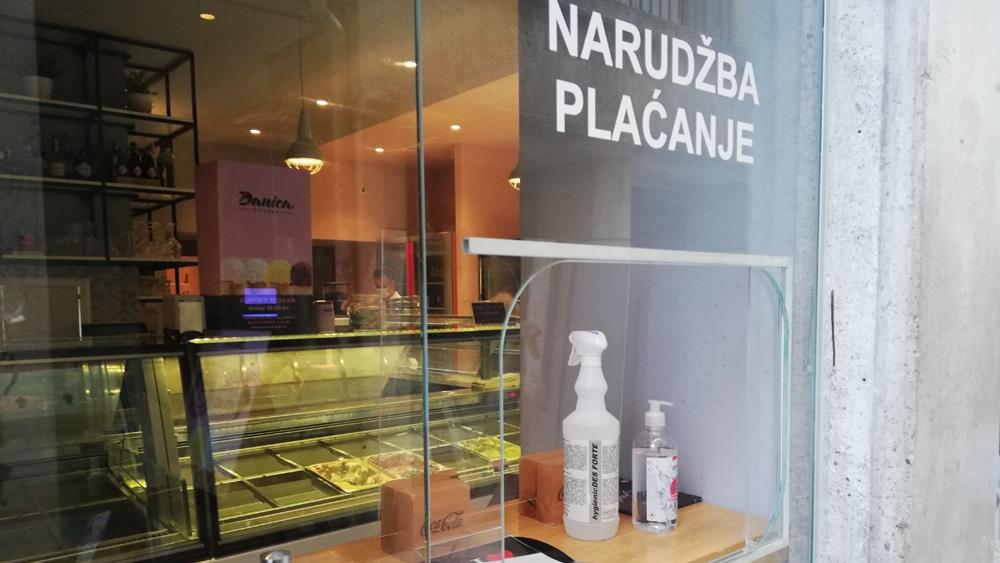 Velika akcija noćnih klubova "5 sati naprijed, 25% nazad"