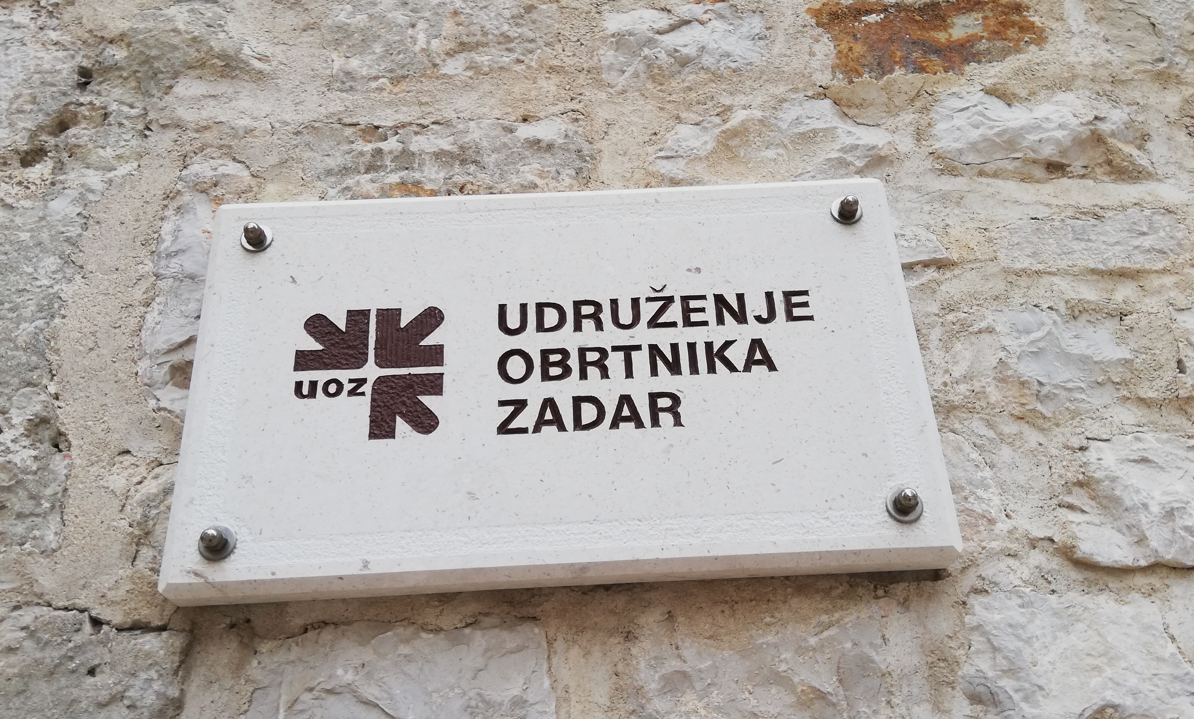 JOŠ O MJERAMA ZA SPAS GOSPODARSTVA Za nove programe subvencioniranja, kamata za poduzetničke kredite 9,5 milijuna kuna