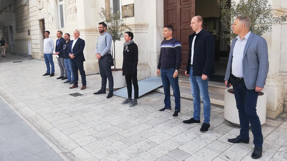 OPORBA ISPRED VIJEĆNICE, HDZ NA VIDEO VEZI – SDP će tražiti mišljenje Ministarstva uprave oko zakonitosti „elektronskih“ sjednica