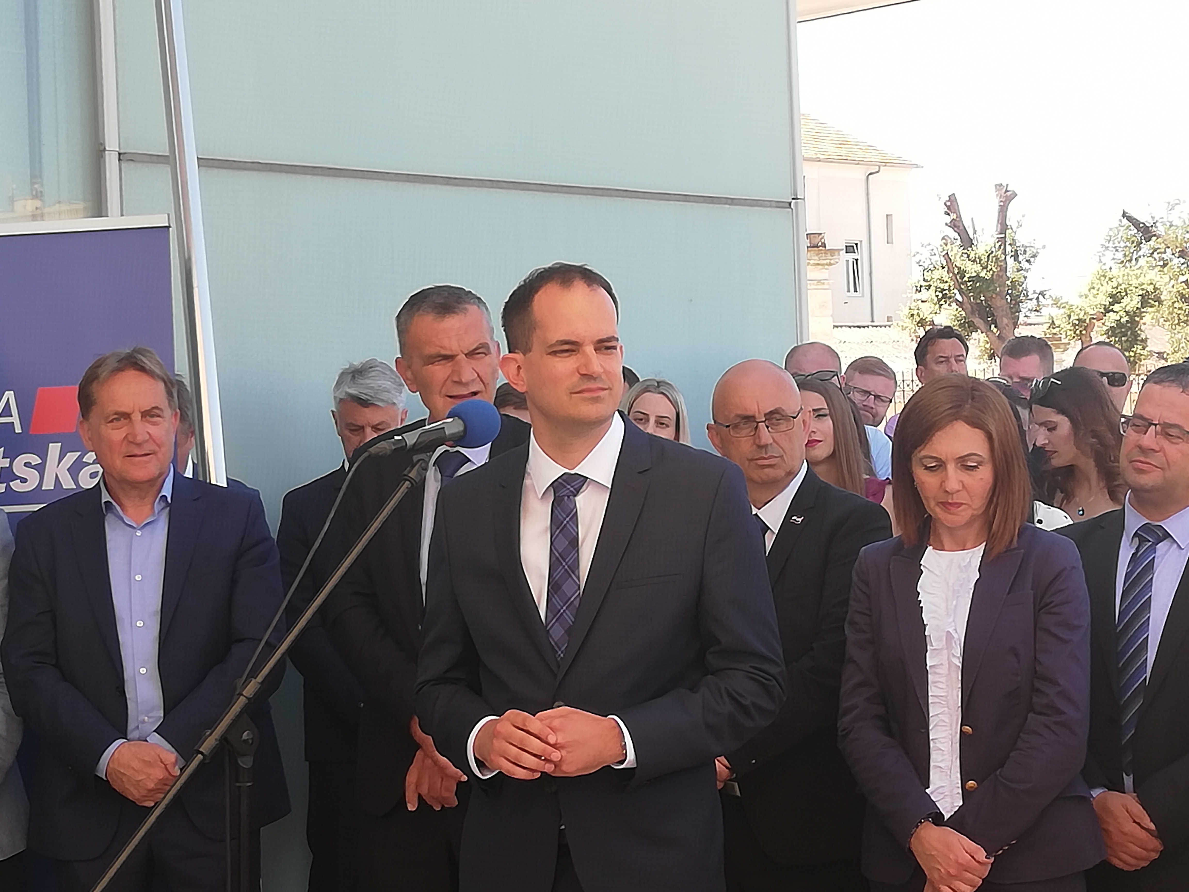 Ministar Malenica sazvao sjednicu OV-a na Viru sa jednom točkom dnevnog reda - razrješenjem Antionia Vučetića