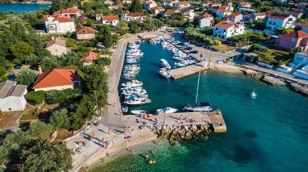 UDRUGA MJEŠTANA UGLJAN ČEPRLJANDA-IDRO Fešta je otkazana ali pomozite nam skupiti financijska sredstva za dovršetak igrališta