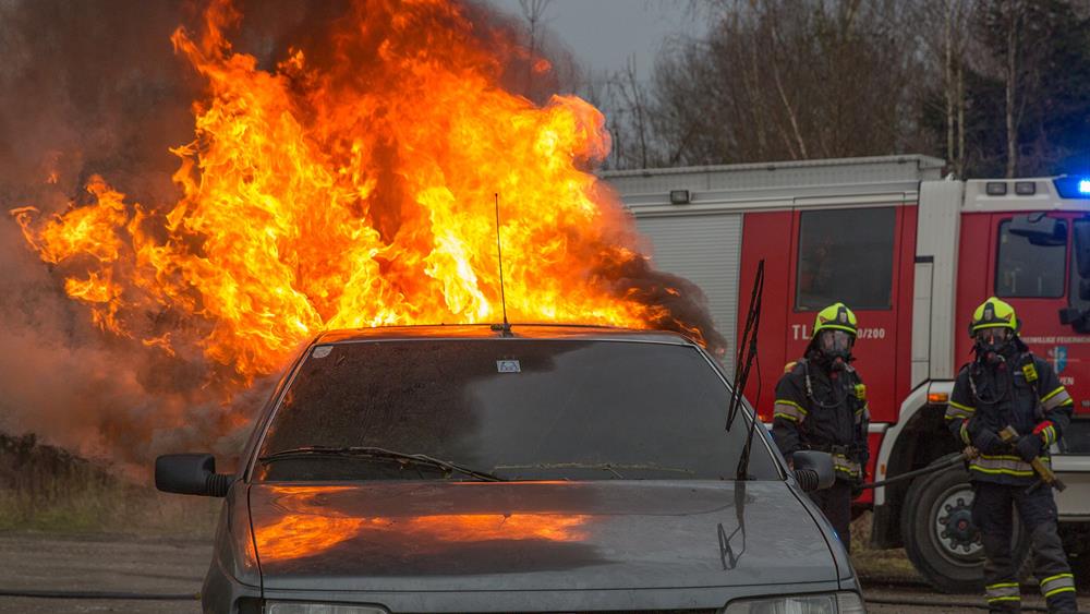 PODMETNUT POŽAR Namjerno zapaljena Opel Astra, policija traga za počiniteljem
