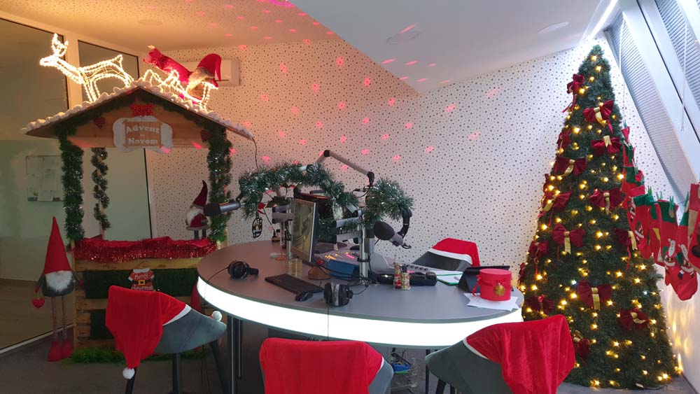 ADVENT NA NOVOM Puno smijeha, nagrada i zanimljivih gostiju očekuje vas svakog petka ujutro
