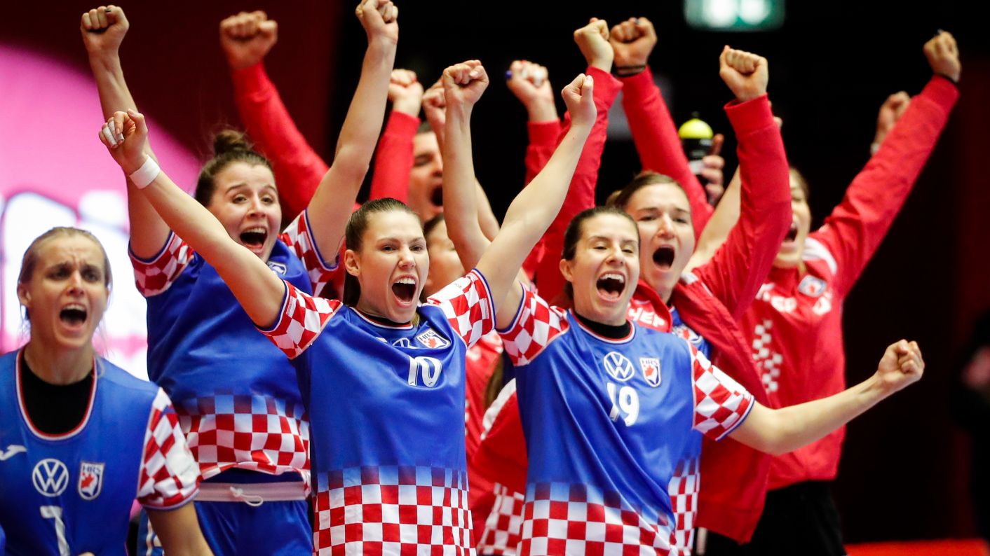 Najljepša bajka – KRALJICE ŠOKA S BRONCOM OKO VRATA!!!