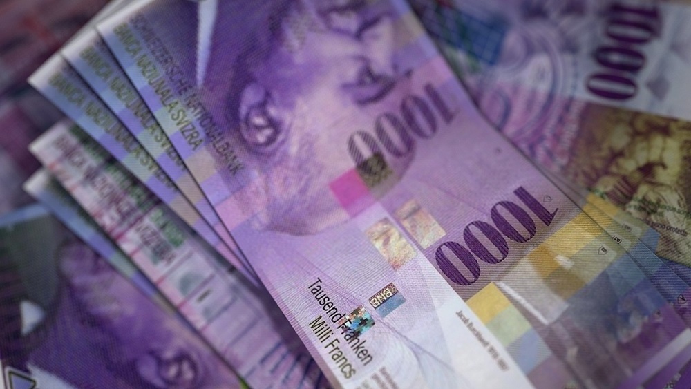 Ustavni sud odbacio tužbe banaka za kredite u CHF, građani mogu tražiti povrat preplaćenog!
