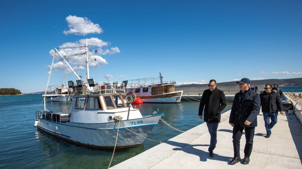 Otok Pašman do ljeta dobiva novu trajektnu luku