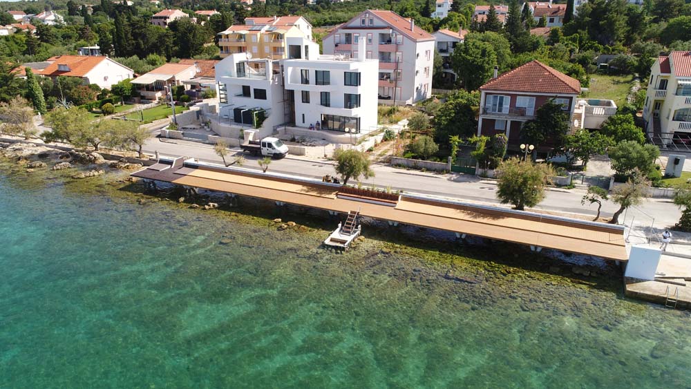 FOTOGALERIJA Završeni radovi na uređenju šetnice i sunčališta u Diklu