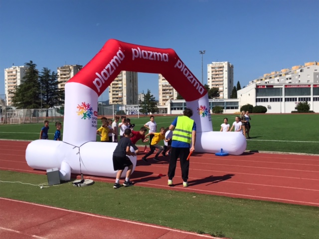 [FOTO] Dan sporta okupio osnovnoškolce na Višnjiku