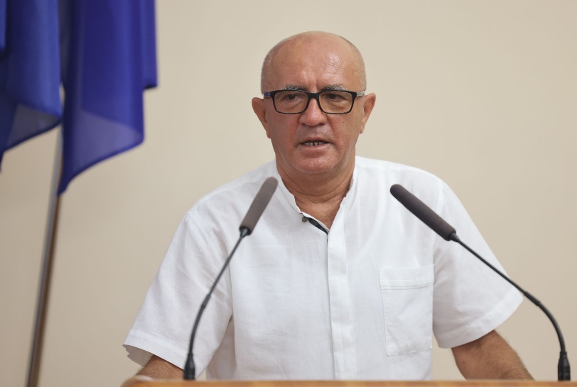 PREDSTAVLJEN ROMAN ZADARSKOG LIJEČNIKA BORISA DŽELALIJE Kroz svoj život i život svojih suvremenika prikazao Hrvatsku od polovice 20. stoljeća do danas