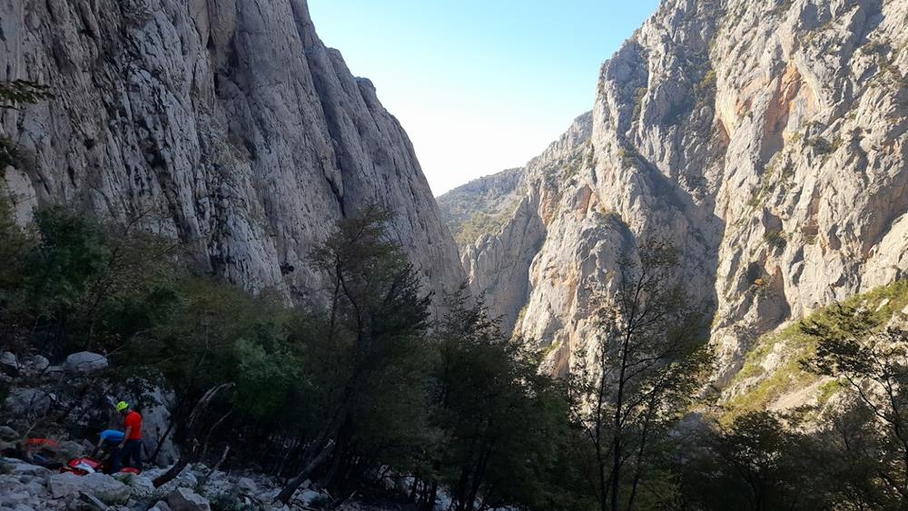 DVIJE STIJENSKE AKCIJE U NP PAKLENICA