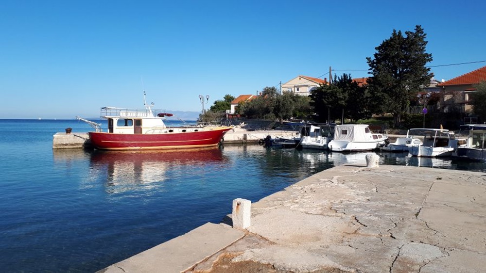 U luci Čeprljanda radovi na sanaciji obalnog zida i gata