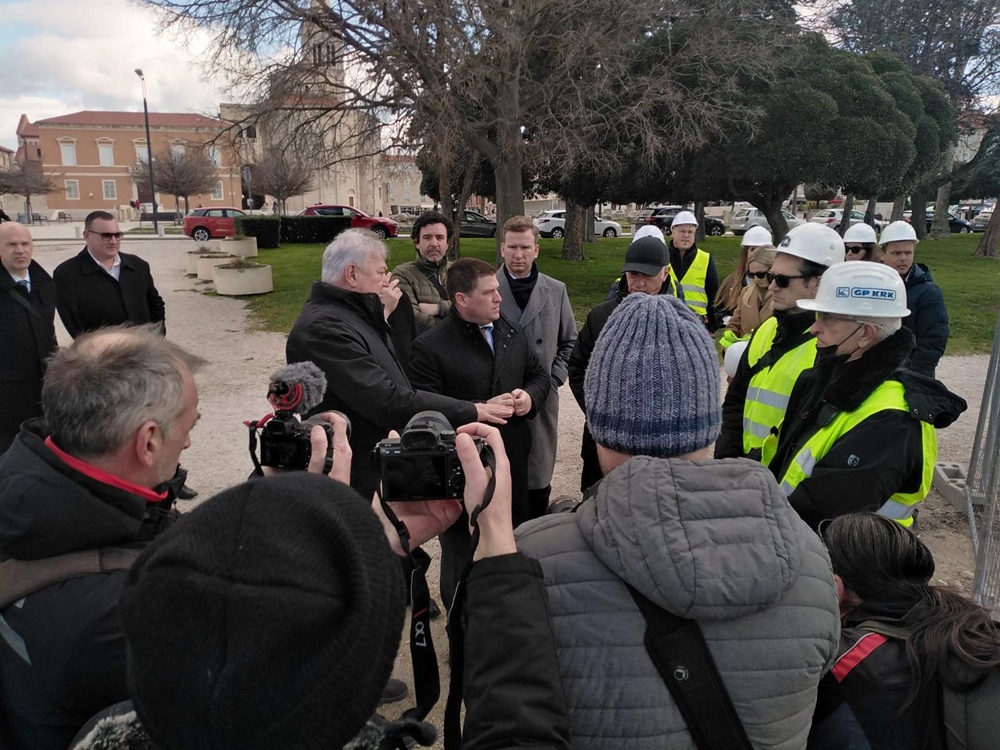 Butković u Zadru o cestovnim projektima, Marini Zadar, mostu za Pašman, obnovi rive...