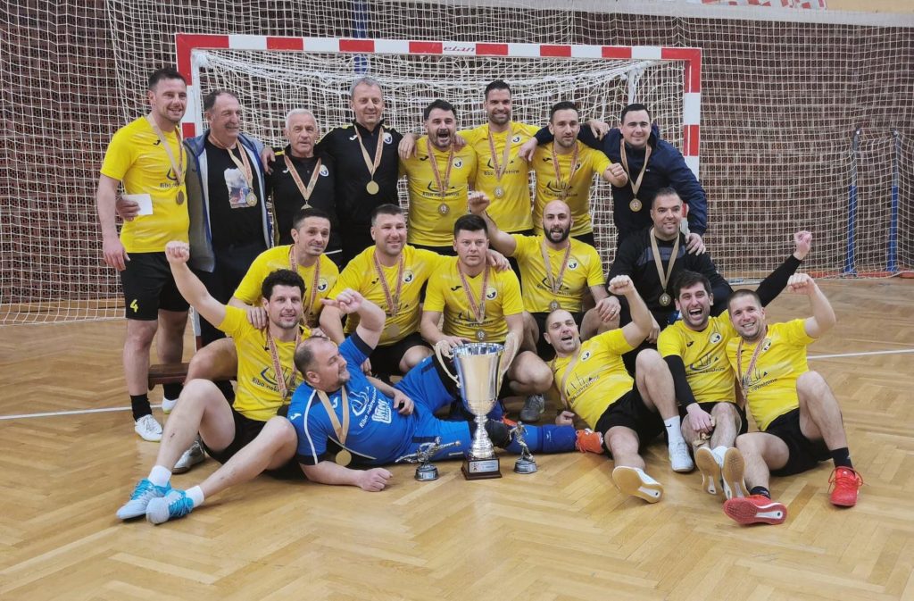 Veterani NK Sabunjar prvaci Hrvatske! Vedran Ješe najbolji igrač, a Slobodan Marušić vratar prvenstva