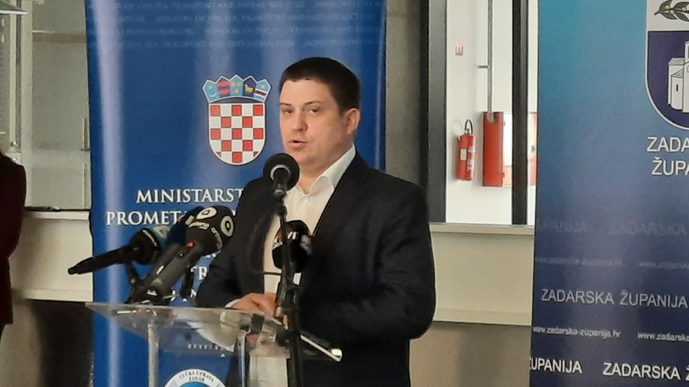 MINISTAR U ZADRU I ŠKABRNJI Butković u obilasku cestovnih projekata u Zadarskoj županiji i na konferenciji „Razvoj lučke infrastrukture Zadarske županije“