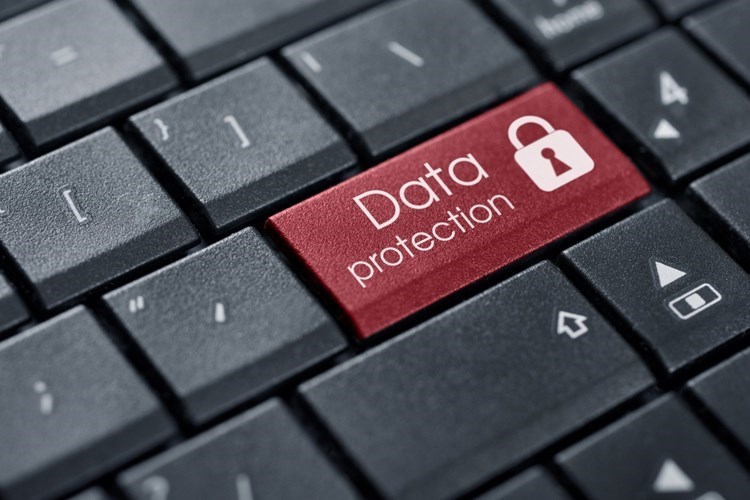POLICIJA UPOZORAVA NA PRIJEVARU Predstavlja se kao teleoperater i traži kodove mobilne aplikacije