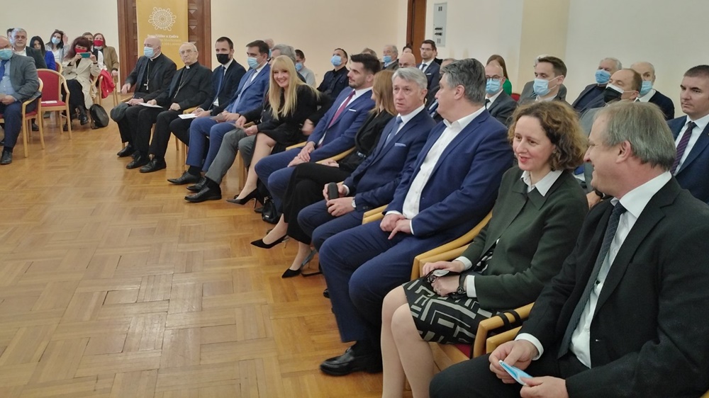 Milanović na sjednici Sveučilišta: "Budite rigorozni prema akademskoj korupciji"