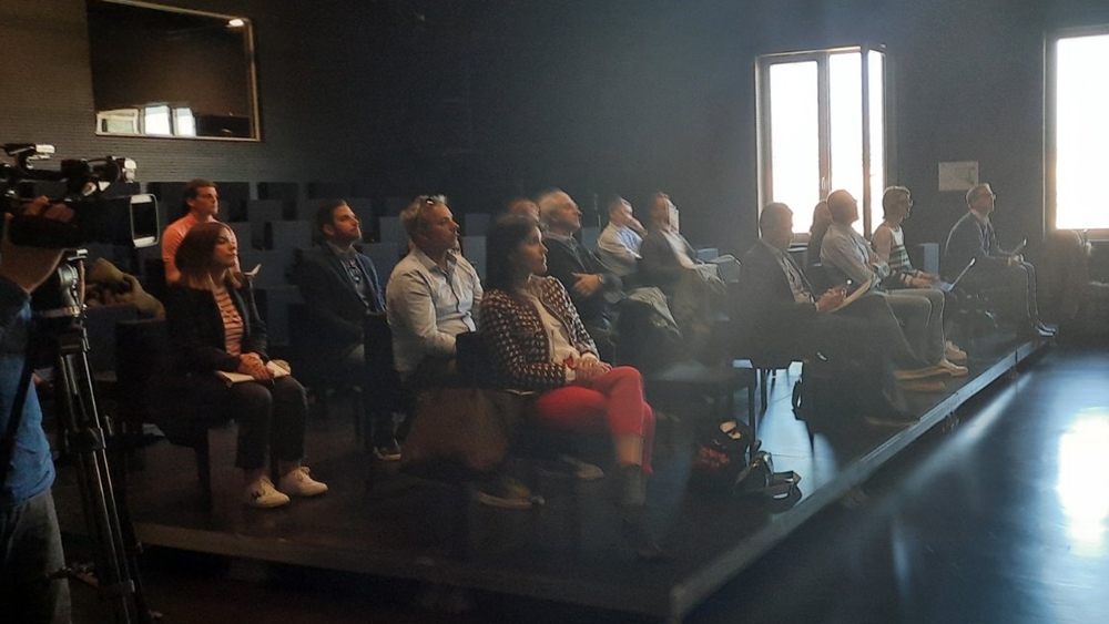AGRRA I PROJEKT E-CITIJENS Poboljšanje mjera sigurnosti hrvatskog i talijanskog dijela jadranske obale koje se odnose na prirodne katastrofe