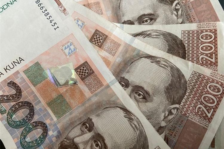 Trojac lažirao dokumente i upisao se na zemljište od 7,5 milijuna kuna
