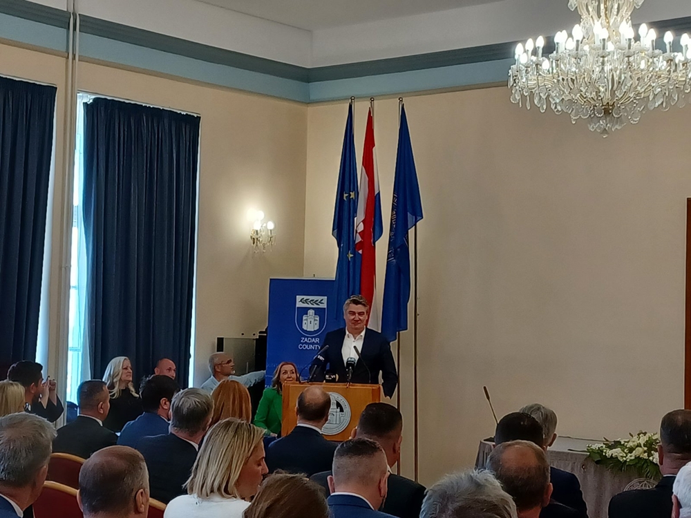 Održana svečana sjednica Županijske skupštine i uručena priznanja laureatima