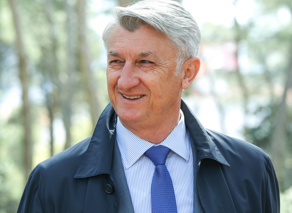 LONGIN POVODOM DANA ŽUPANIJE  Svi zajedno smo na zadatku da naša županija i dalje bude mjesto ugodnog i sretnog življenja