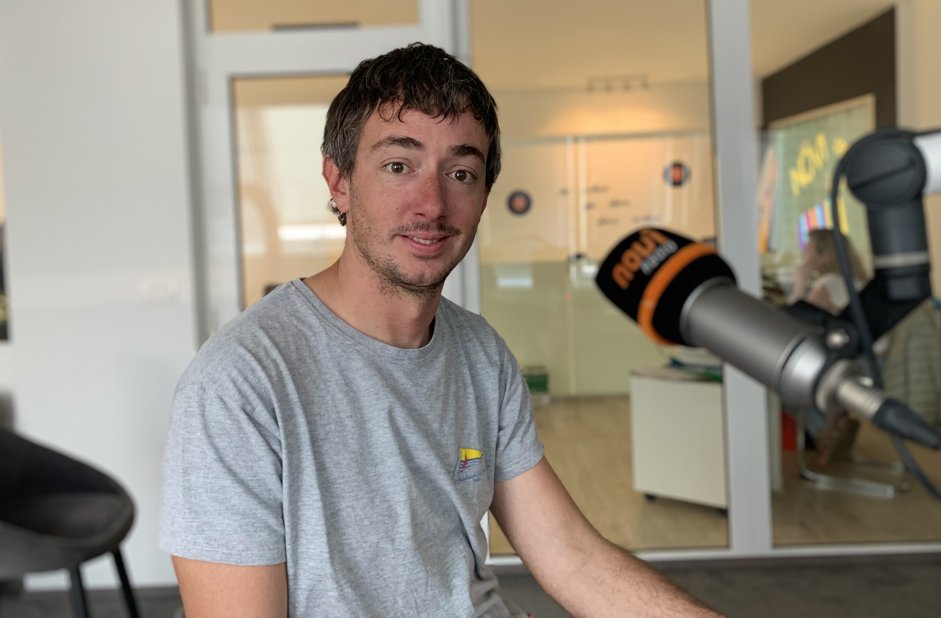 S VRHA MOUNT EVERESTA NA NOVI RADIO Den Eror: "Priču želim zaokružiti usponom na Antarktiku. Samo to košta..."