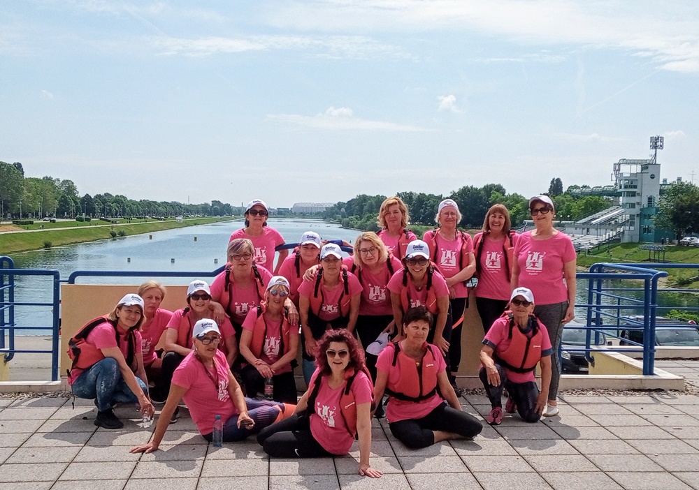[FOTO] Članice Zadar Dragonboat kluba sa srebrom oko vrata nakon natjecanja na Jarunu