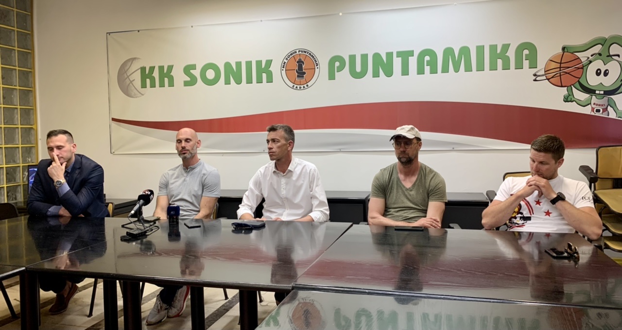 NOVI VJETROVI U SONIK PUNTAMICI “Možda jesmo zeleni izvana, ali smo Zadar iznutra!”