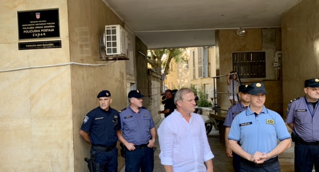 POLICIJA PONOVNO NA POLUOTOKU Otvoren područni ured