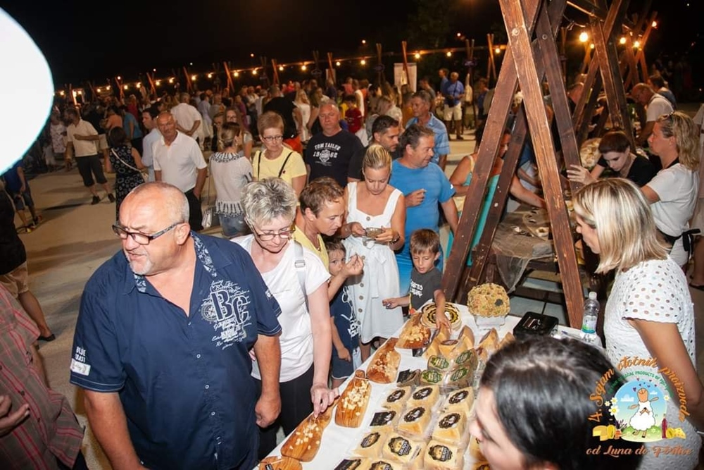 5. Sajam otočnih proizvoda 'Od Luna do Fortice', u nedjelju 31. srpnja