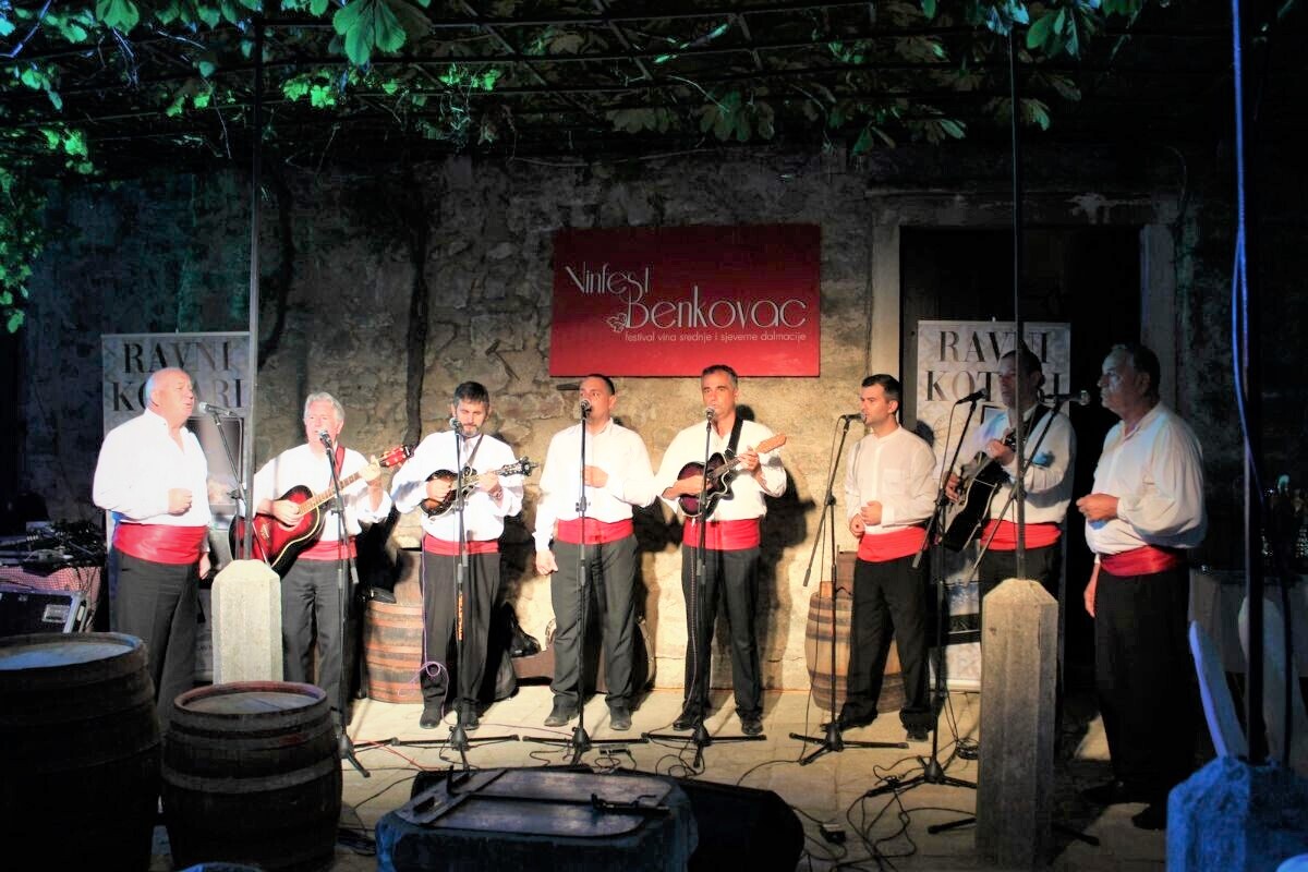VINFEST BENKOVAC Od 8. kolovoza prikupljanje uzoraka vina