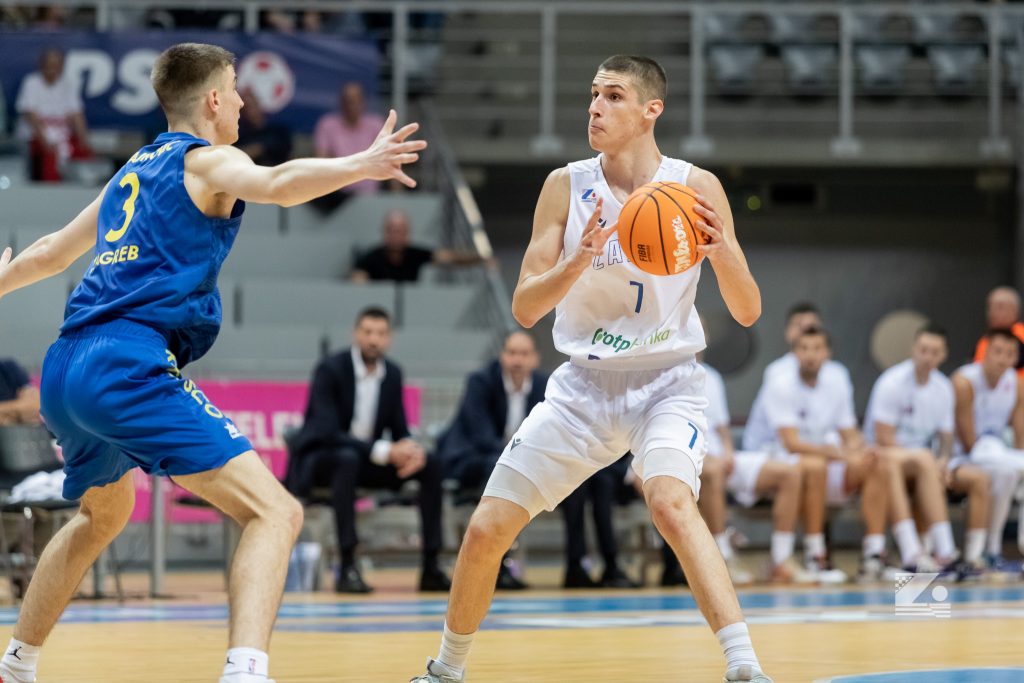 ZADARSKA DICA Antonio Sikirić vodio Zadar do pobjede protiv Bosca