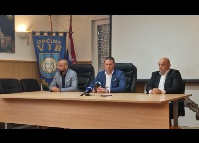 UOČI SJEDNICE OPĆINSKOG VIJEĆA Vučetić, Radović i Kapović poručili: "Nećemo dozvoliti bilo kakvo destruktivno i nezakonito djelovanje"