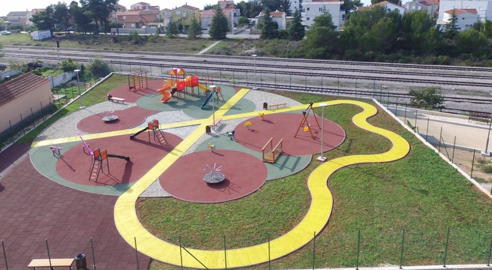 DJEČJE IGRALIŠTE BRALIĆI JE OTVORENO! Najmlađi žitelji općine Bibinje dobili svoje mjesto za igru