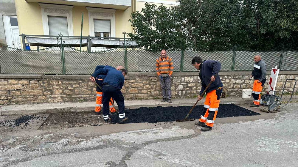 BRZA REAKCIJA Nakon našeg upita Grad sanirao rupu u Ulici Miroslava Krleže