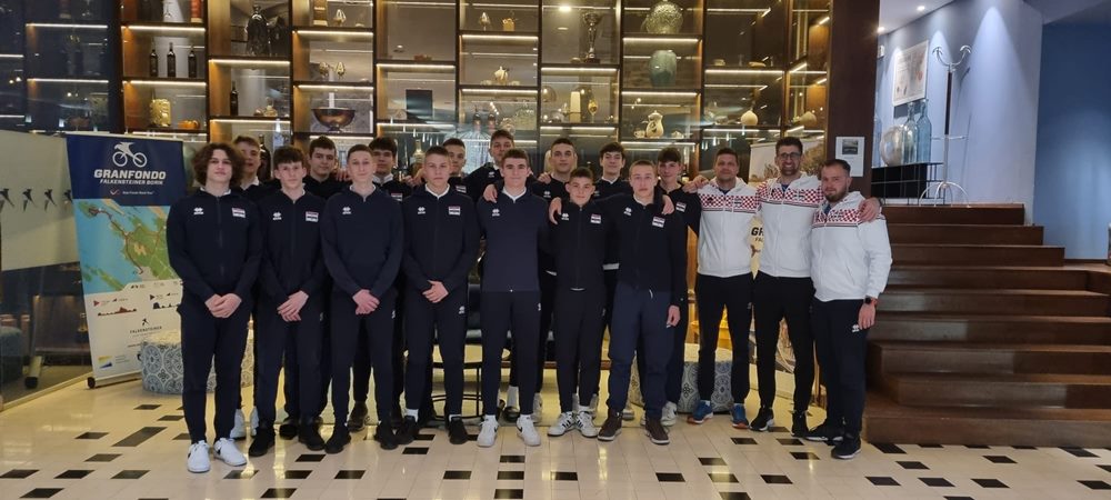 U17 odbojkaška reprezentacija u Zadru započela pripreme za kvalifikacije za EP