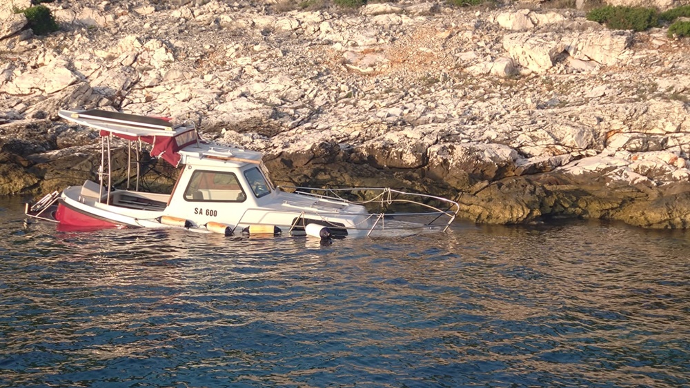 Sudar brodica kod Dugog otoka, havarije brodica kod Paga i Brača bez stradalih i ozlijeđenih