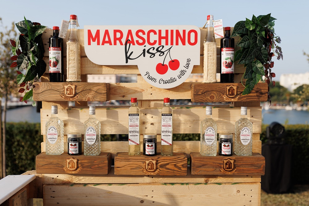 Maraska predstavila novi signature drink Maraschino kiss kojim planira osvojiti ljubitelje osvježavajućih ljetnih pića