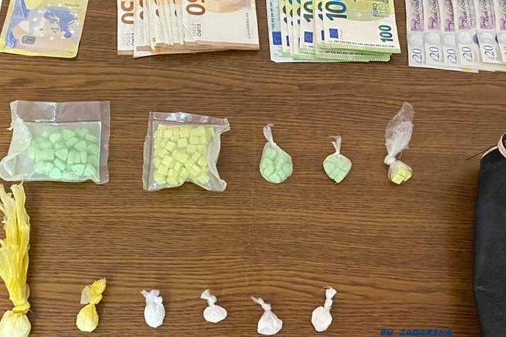 Policija na Pagu oduzela 174 tablete amfetamina i kokain