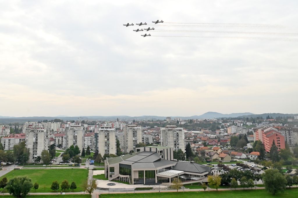Krila Oluje" ponovo pozdravila brojne hrvatske gradove: Srce nam je veliko kao kuća