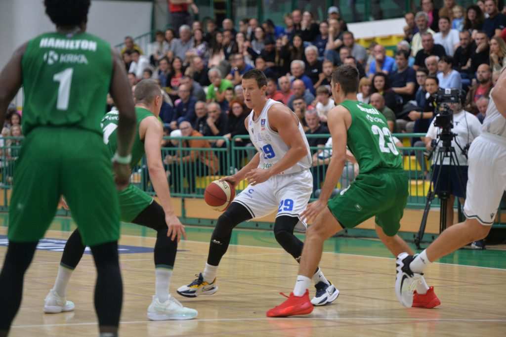 Zadar razbio Krku u Novom Mestu, nakon dvije pobjede na Višnjik stiže Cibona!