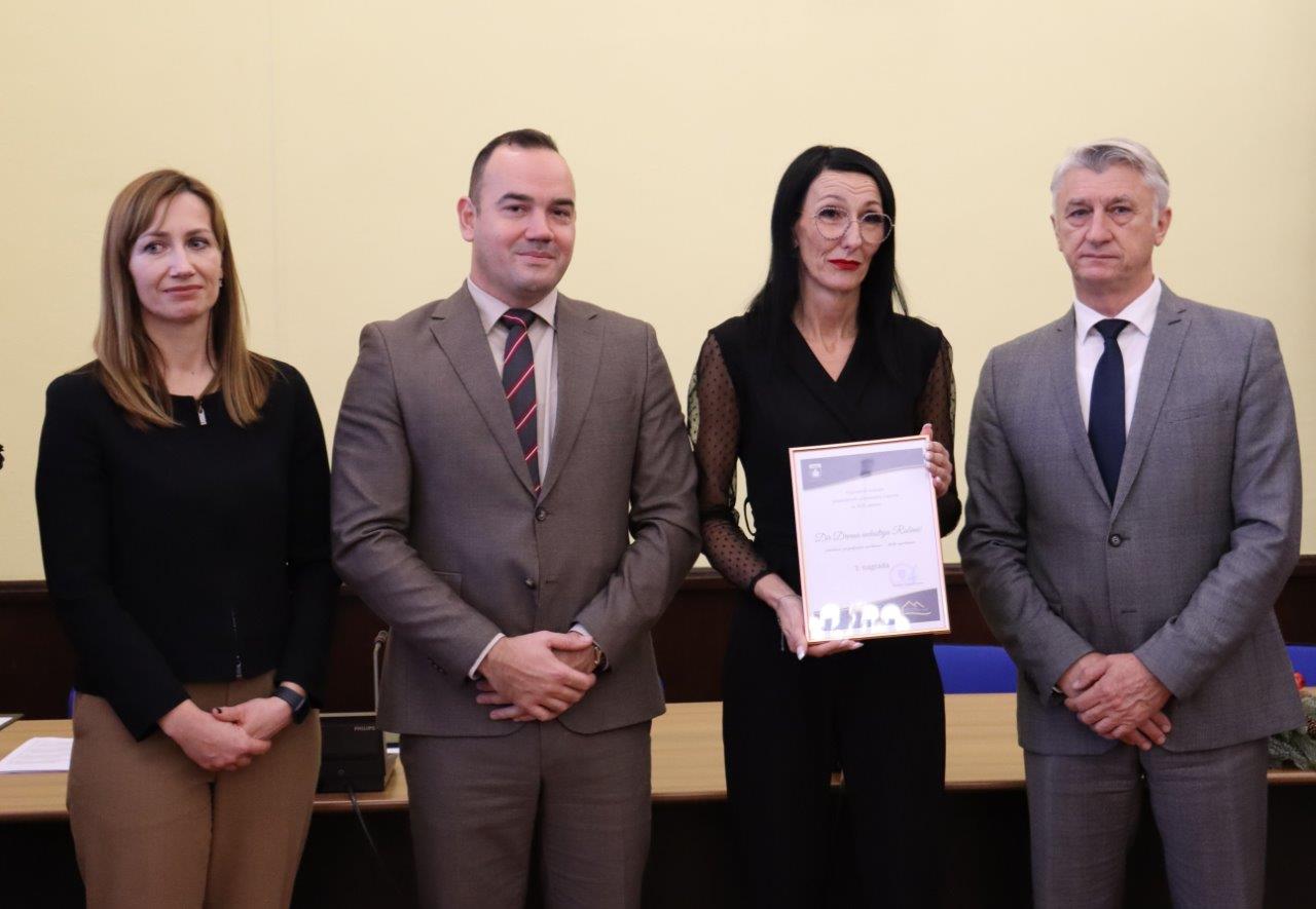 "ŽUPANIJSKI OBJEKTIV" Uručene nagrade najboljim iznajmljivačima u Zadarskoj županiji