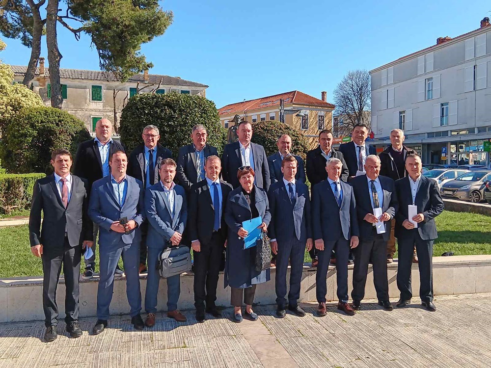 RENESANSA HRVATSKE OBALE - U Biogradu na Moru dodijeljeni ugovori vrijedni 2,7 milijuna eura