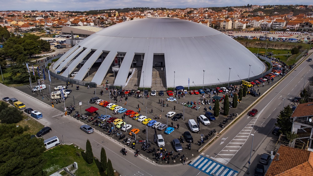 OLDTIMER IZLOŽBA 2024. Zadržite vremeplov! Zadar postaje središte čarobnog svijeta oldtimera!