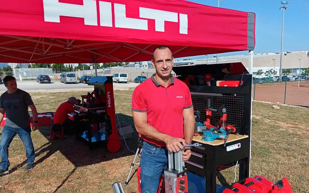 PARKING ŠC VIŠNJIK Hilti Roadshow na Višnjiku!