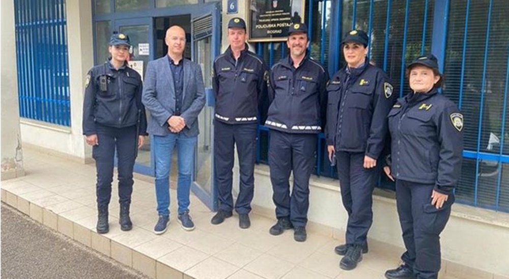 Slovenski policajci se ove godine pridružili manifestaciji „Slovenski vikend“ u Biogradu