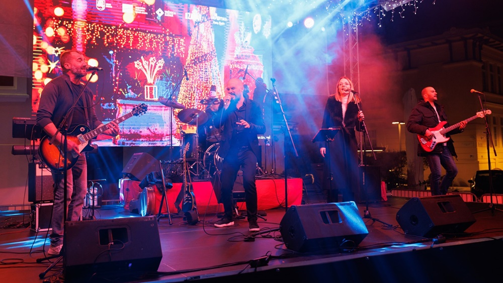 Zaratino Band večeras na adventskoj pozornici u Zadru