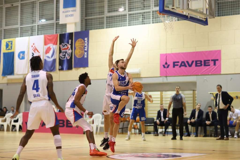 Zadar obranom u zadnjoj četvrtini slomio otpor žilavog Alkara
