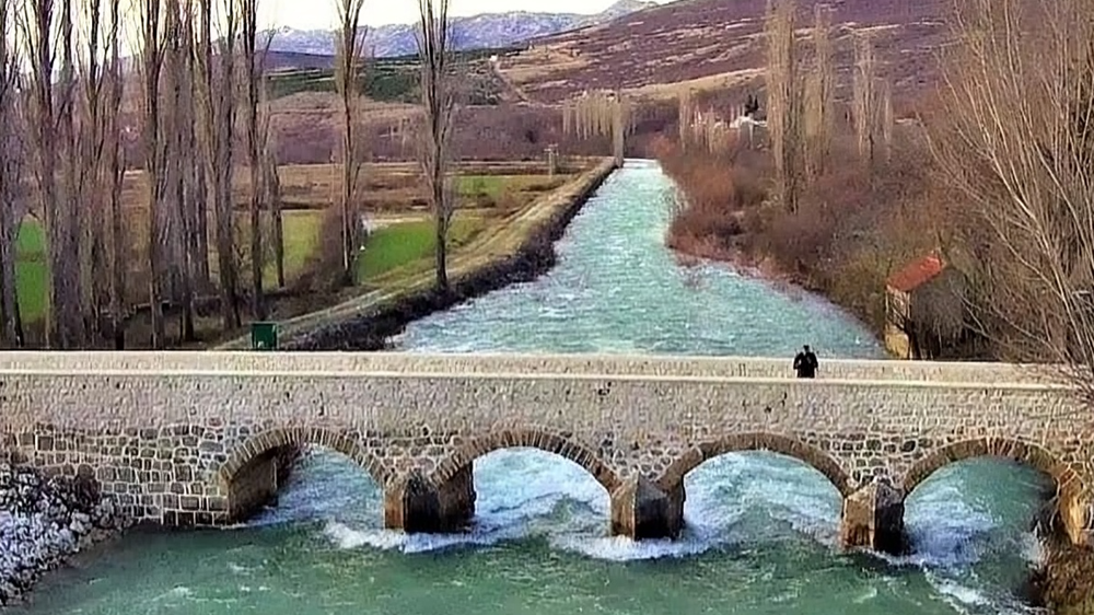 FONDACIJA BUKOVICA Vraćanje života u Zrmanju i oko nje