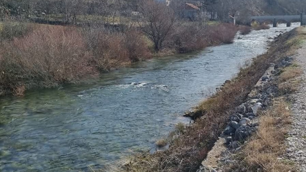 TJEDAN PODRŠKE ZRMANJI U srijedu će se održati poribljavanje Zrmanje, a u subotu natjecanje u sportskom ribolovu - Prvi međunarodni spin kup „Zrmanja“
