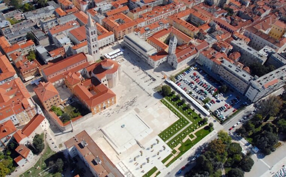 Poziv zadarskog nadbiskupa Milana Zgrablića na sudjelovanje u proslavi Nedjelje Božjeg milosrđa u Zadru